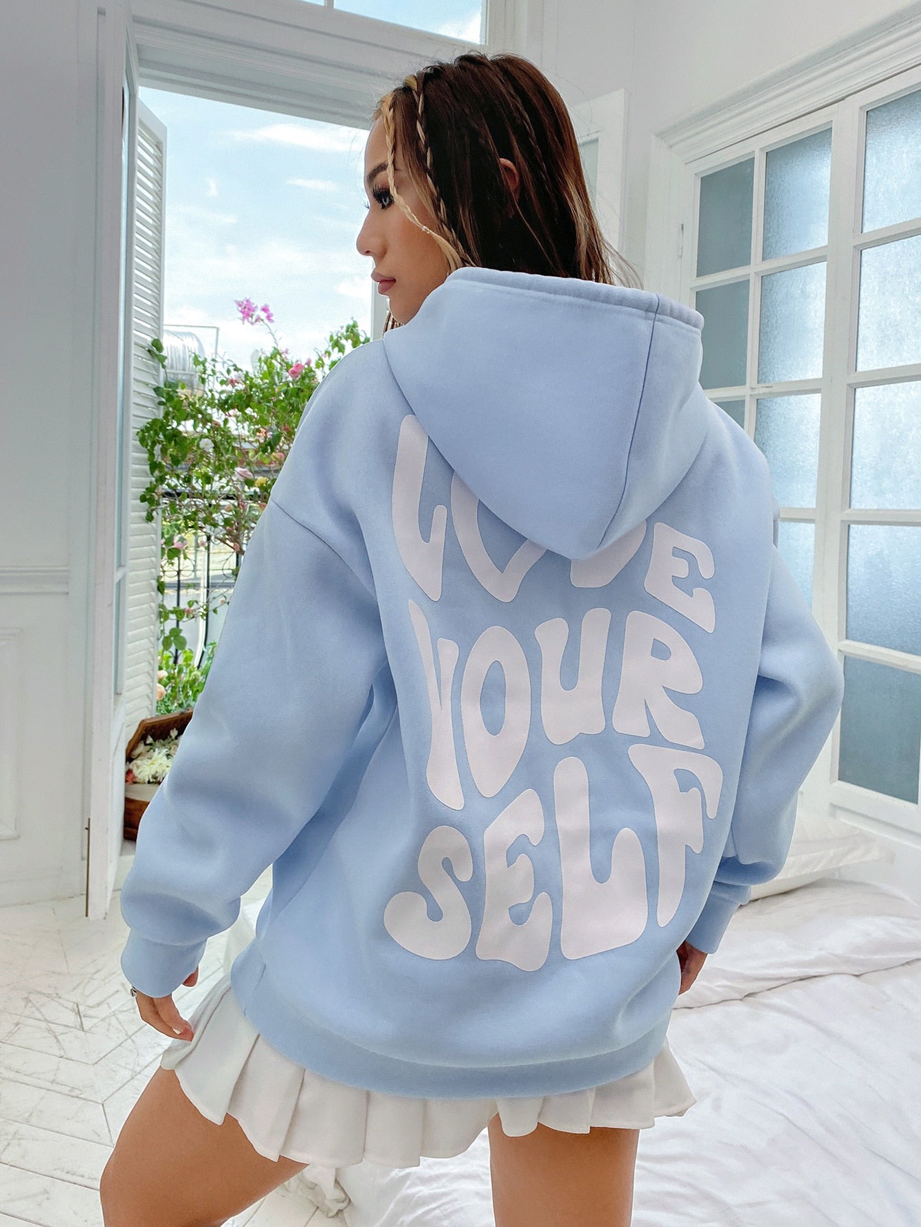 Qutie Slogan Graphic Drop Shoulder Drawstring Thermal Lined Hoodie