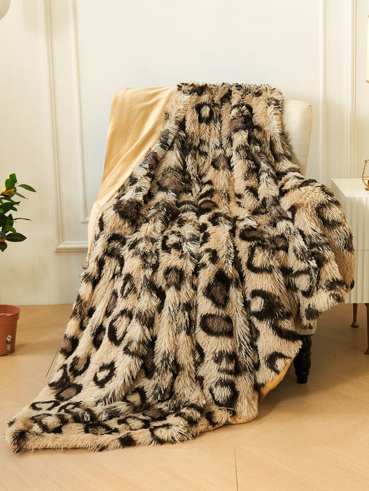 Leopard Pattern Plush Blanket