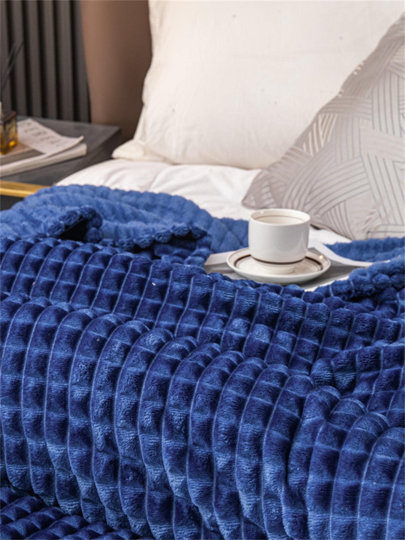 1pc Solid Fuzzy Blanket, Royal Blue Comfortable Bed Sleeping Blanket, For Bedroom