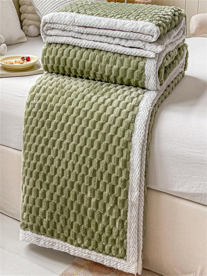 1pc Flannelette Blanket, Modern Green Contrast Binding Blanket For Bed