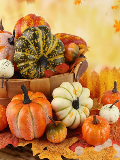 14 PCS Artificial Lifelike Simulation Mixed Pumpkins Fake Pumpkins with 30PCS Fake Maple Leaves Festival Thanksgiving Fall Harvest Home Decoration