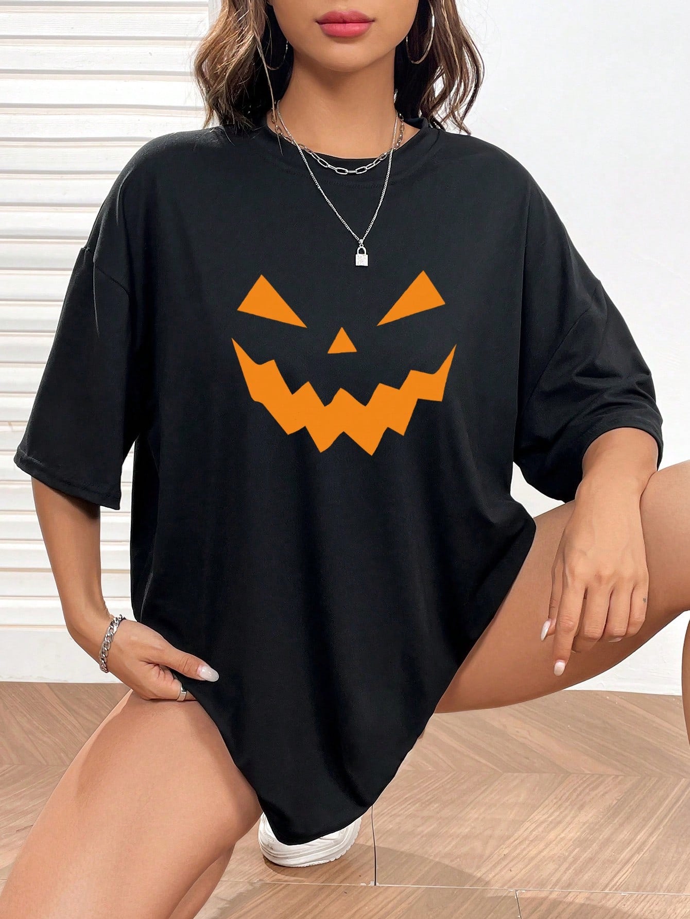 Halloween Print Drop Shoulder Tee, Halloween women tshirt, Halloween pumpkin wear