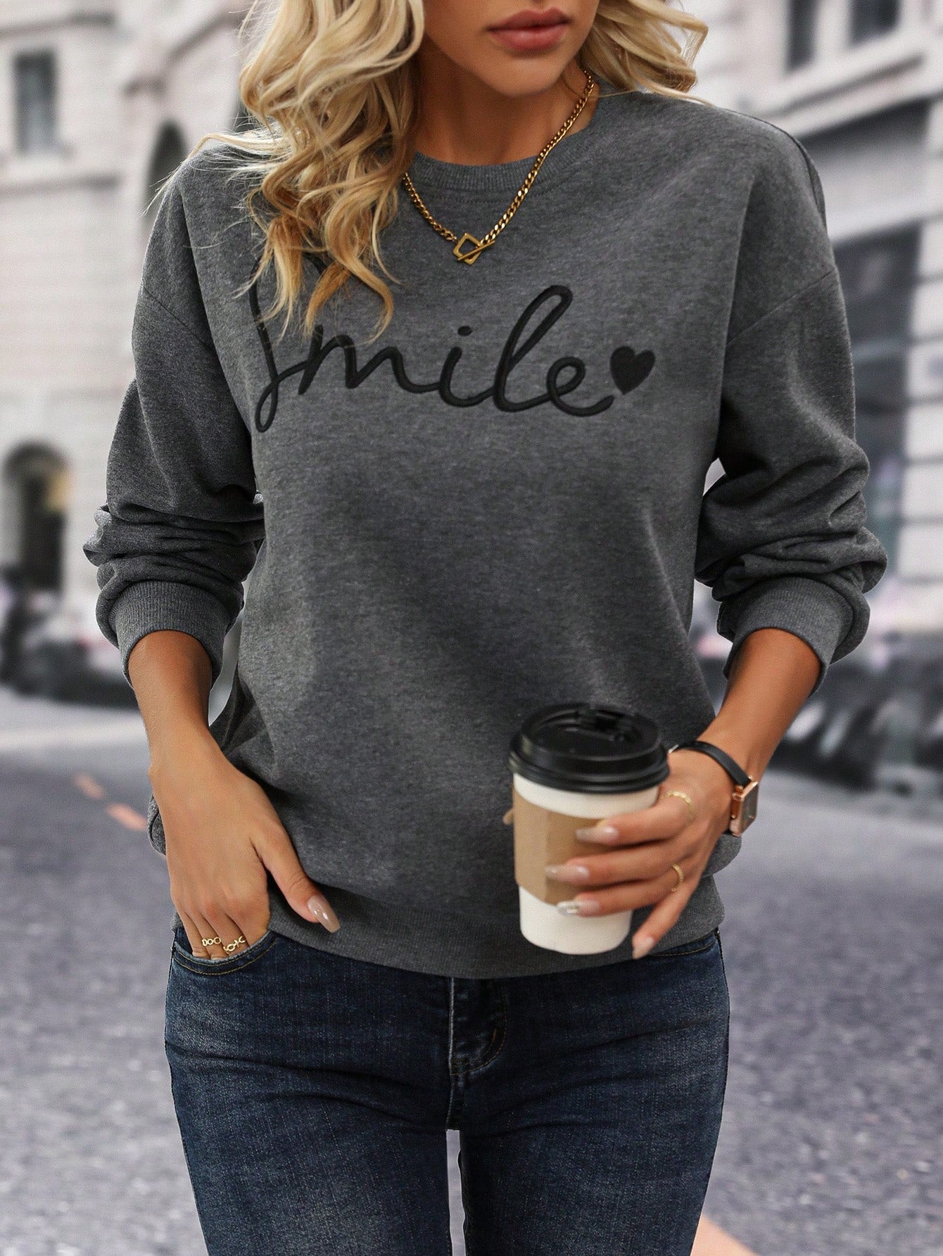 LUNE Letter Graphic Drop Shoulder Sweatshirt