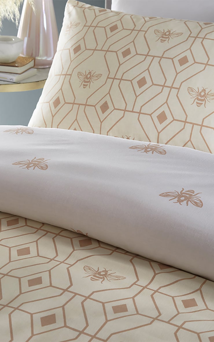 Cream Bee Double Duvet Cover Set