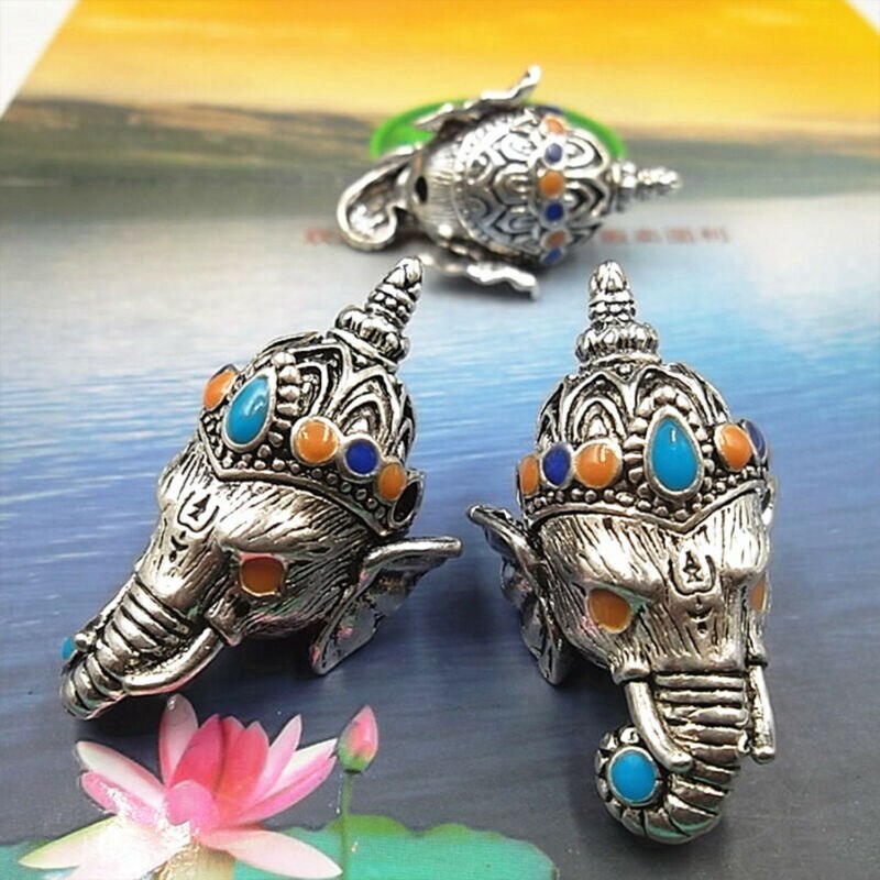 Lord Ganesha Prayer Pendant