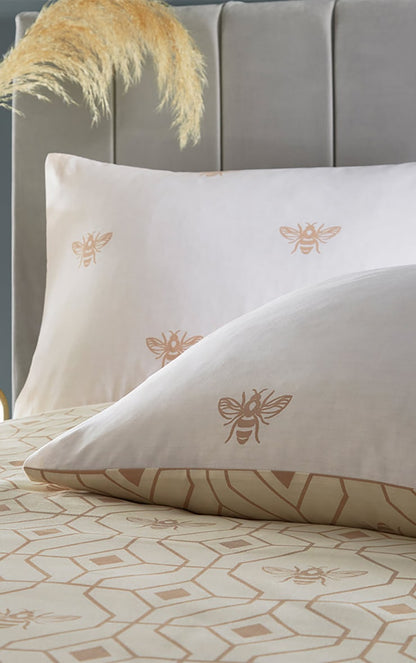 Cream Bee Double Duvet Cover Set