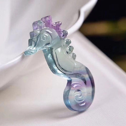 1pc Random Natural Rainbow Fluorite Seahorse